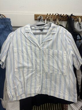 Buffalo David Bitton White and Light Blue Striped Short-Sleeve Button-Up